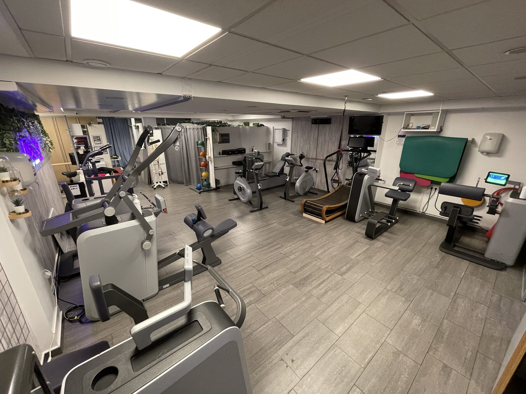 Persoonlijke begeleiding op de Milon-toestellen bij The GYM Corman